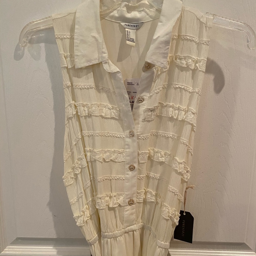 NWT Cream Sheer Hi-Low Belted dress - L